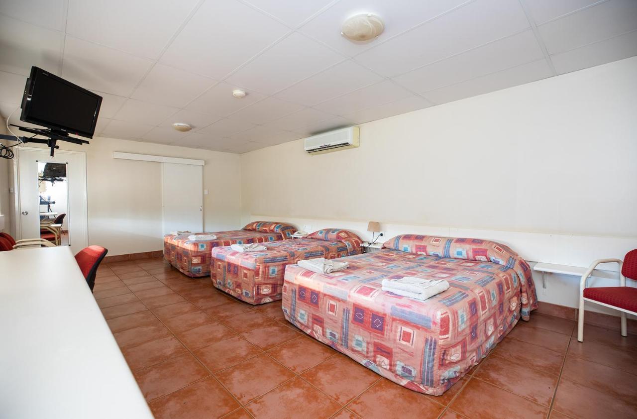 Leichhardt Hotel Motel Cloncurry Exterior photo