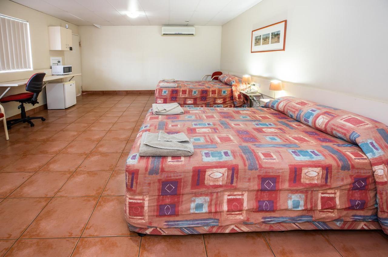 Leichhardt Hotel Motel Cloncurry Exterior photo